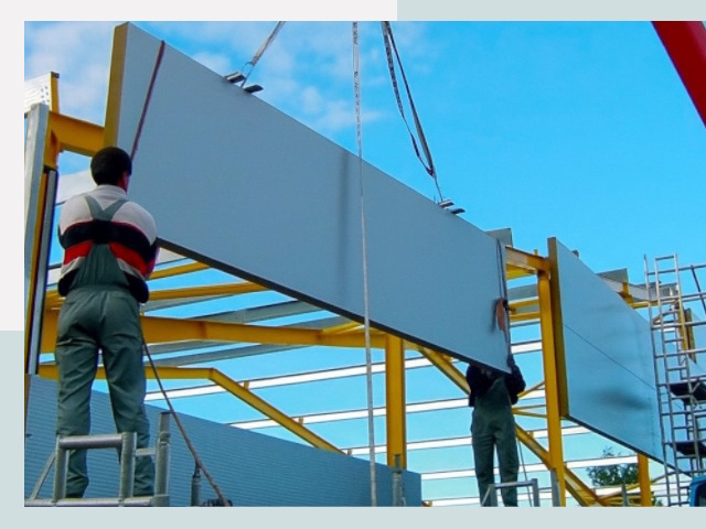 Монтаж сэндвич-панелей в Орле от 607 руб.