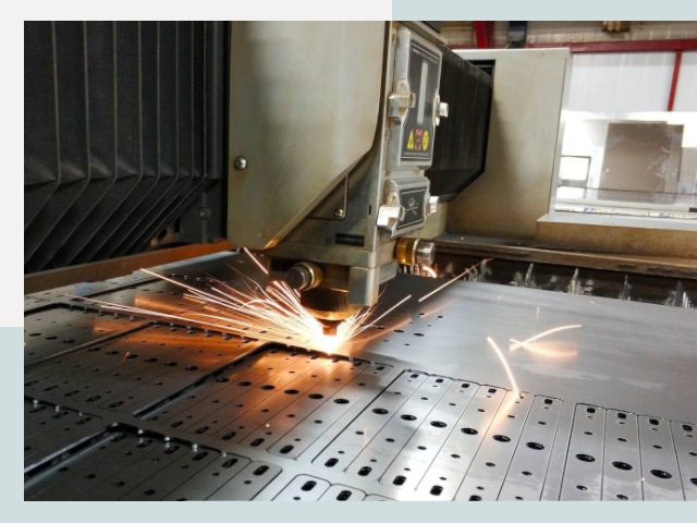 Лазерная резка металла в Орле от 607 руб.